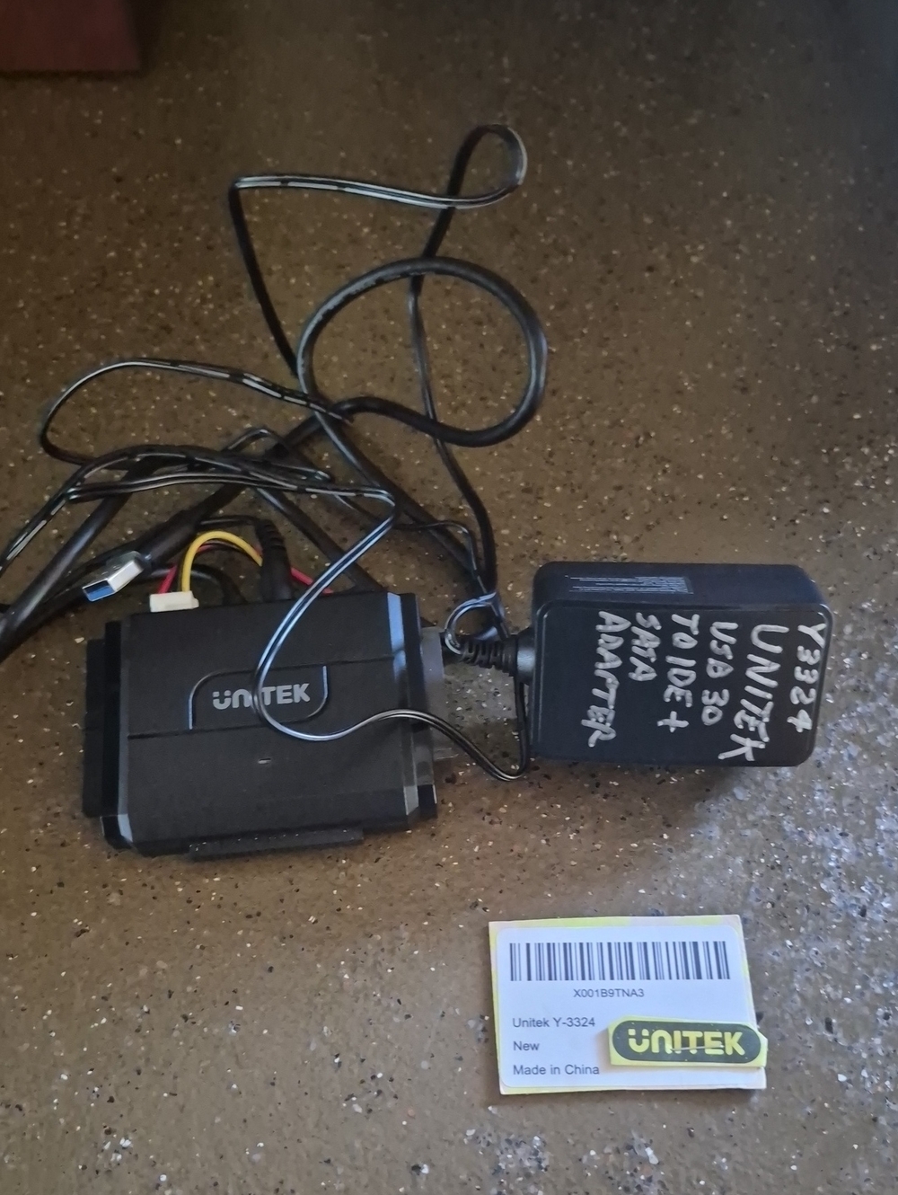 Unitek Y 3324 Ide/Sata To USB 3.0 Adapter